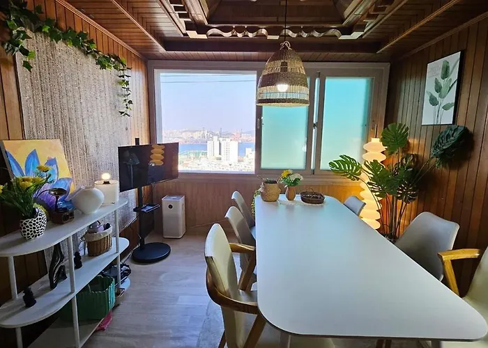 Yeongdo Ocean View Villa *