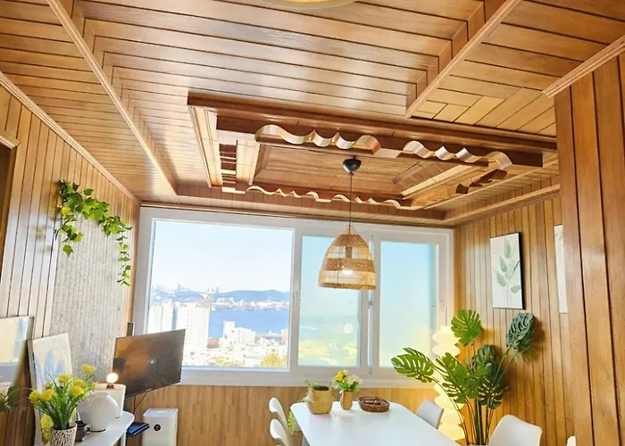 Yeongdo Ocean View Villa Busan